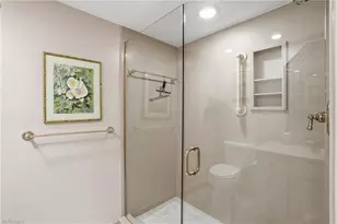 4401 Gulf Shore Blvd N, Naples, FL 34103 - Photo 27