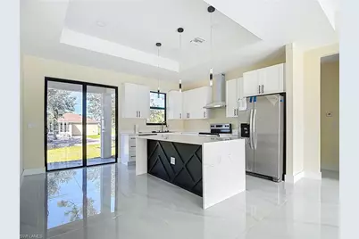 3814 9th St SW 3814 9th St Sw, Lehigh Acres, Lehigh Acres, FL 33976 - Photo 9