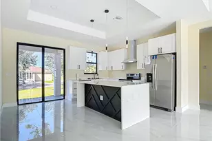 3814 9th St SW 3814 9th St SW Lehigh Acres, Lehigh Acres, FL 33976 - Photo 9