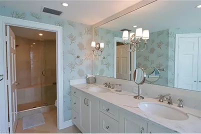 60 Seagate Dr #402, Naples, FL 34103 - Photo 15