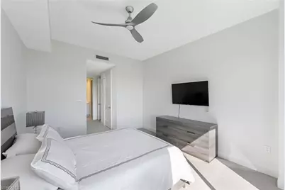 1111 Central #417A, Naples, FL 34102 - Photo 13