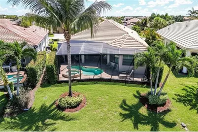 9327 Woodhurst Dr, Naples, FL 34120 - Photo 9