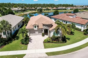 9327 Woodhurst Dr, Naples, FL 34120 - Photo 7