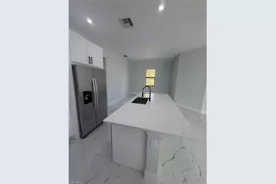 2863 52nd Ave NE, Naples, FL 34120 - Photo 11