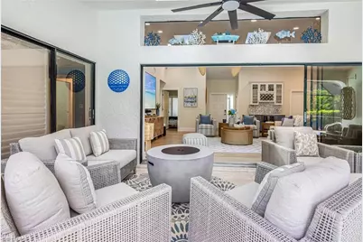 1374 Foxfire Ln, Naples, FL 34104 - Photo 27