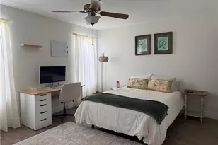 6113 Lakefront Dr, Fort Myers, FL 33908 - Photo 13