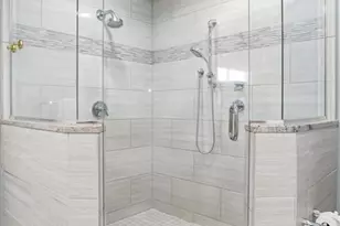 631 5th St SW, Naples, FL 34117 - Photo 27