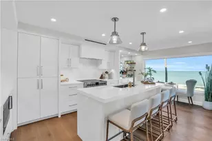 9517 Gulf Shore Dr, Naples, FL 34108 - Photo 9