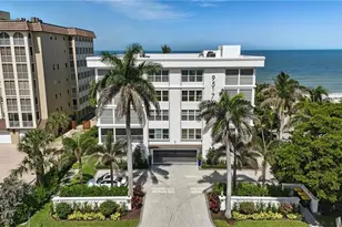 9517 Gulf Shore Dr, Naples, FL 34108 - Photo 3