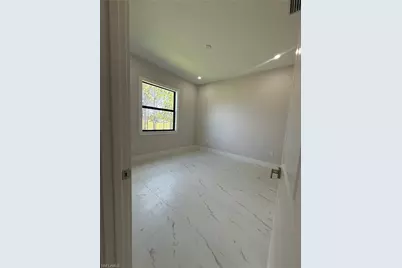 4309 68th Ave NE, Naples, FL 34120 - Photo 5