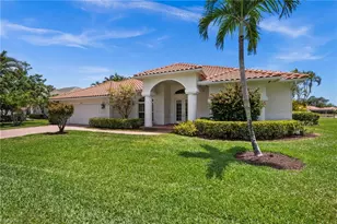 2092 Imperial Cir, Naples, FL 34110 - Photo 45