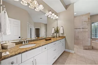 2092 Imperial Cir, Naples, FL 34110 - Photo 25