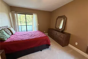 2070 Arbour Walk Cir, Naples, FL 34109 - Photo 9