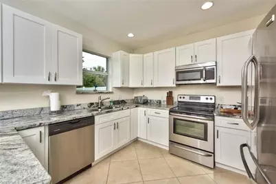 10091 Georgia St, Bonita Springs, FL 34135 - Photo 13