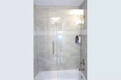 575 El Camino Real #6, Naples, FL 34119 - Photo 39
