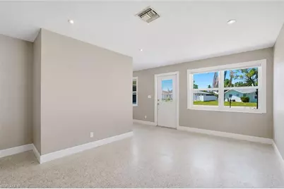 794 107th Ave N, Naples, FL 34108 - Photo 3