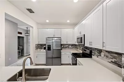 2828 Citrus St, Naples, FL 34120 - Photo 7