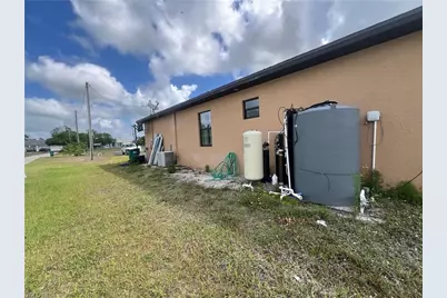 2660 72nd Ave NE, Naples, FL 34120 - Photo 9