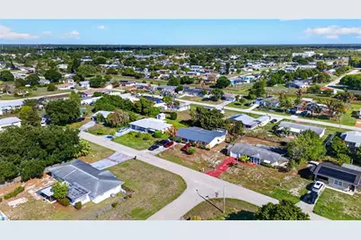223 Punta Alta Ct, Lehigh Acres, FL 33936 - Photo 29