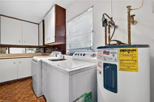 223 Punta Alta Ct, Lehigh Acres, FL 33936 - Photo 19