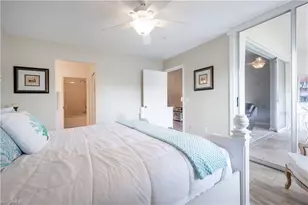 367 Dover Pl, Naples, FL 34104 - Photo 13