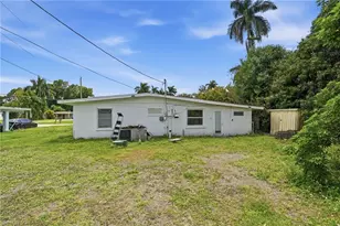 78 Victoria Dr, North Fort Myers, FL 33917 - Photo 23