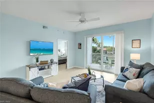 3960 Loblolly Bay Dr, Naples, FL 34114 - Photo 11