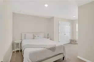 15396 Wildflower Cir, Naples, FL 34119 - Photo 29
