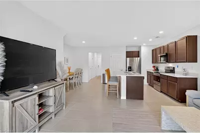 15396 Wildflower Cir, Naples, FL 34119 - Photo 17