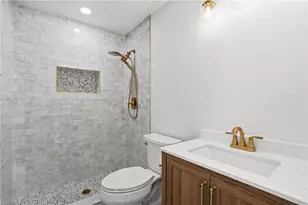 8336 Lagoon Rd, Fort Myers Beach, FL 33931 - Photo 17