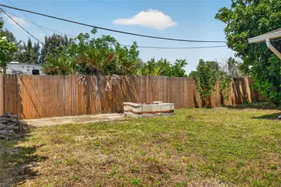 9090 San Carlos Blvd, Fort Myers, FL 33967 - Photo 19