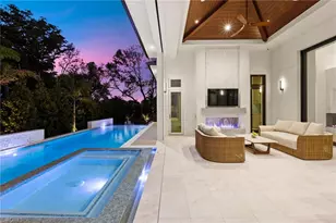 444 Orchid Dr, Naples, FL 34102 - Photo 7