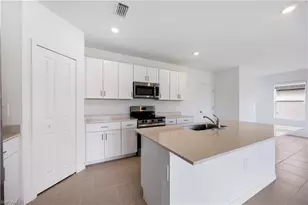 4106 San Felice Ln, North Fort Myers, FL 33917 - Photo 11