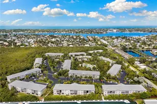 3072 Sandpiper Bay Cir, Naples, FL 34112 - Photo 27