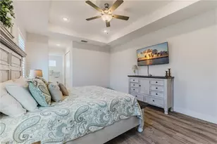 908 Hibiscus Ave, Lehigh Acres, FL 33972 - Photo 17