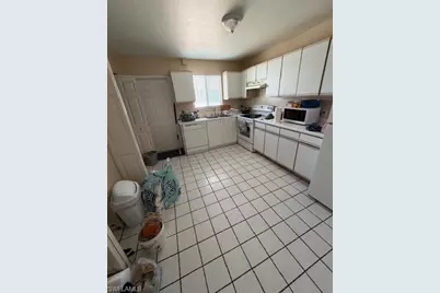 2550 Tropicana Blvd, Naples, FL 34116 - Photo 5