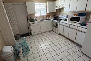 2550 Tropicana Blvd, Naples, FL 34116 - Photo 5