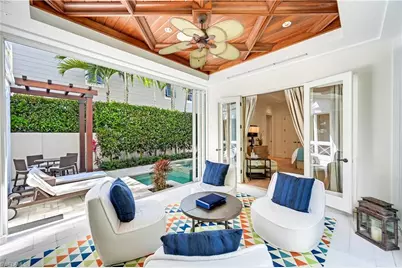 42 6th St S, Naples, FL 34102 - Photo 15