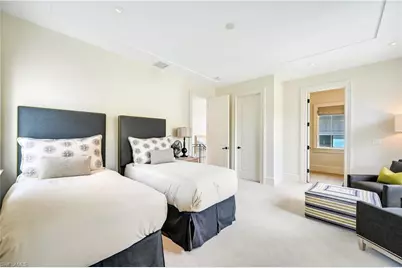 42 6th St S, Naples, FL 34102 - Photo 41