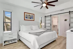 2474 Outrigger Ln, Naples, FL 34104 - Photo 19
