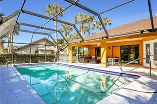 2474 Outrigger Ln, Naples, FL 34104 - Photo 33
