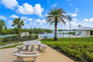 15 Bluebill Ave, Naples, FL 34108 - Photo 3