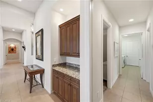 8907 Shenendoah Cir, Naples, FL 34113 - Photo 21