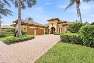 8907 Shenendoah Cir, Naples, FL 34113 - Photo 7