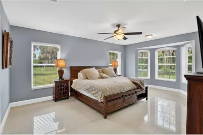 850 29th St SW, Naples, FL 34117 - Photo 5