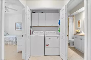 2335 Carrington Ct, Naples, FL 34109 - Photo 19