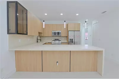 613/615 W 12th St, Lehigh Acres, FL 33972 - Photo 9