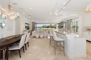 3168 Pacific Dr, Naples, FL 34119 - Photo 7