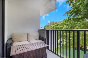 600 Neapolitan Way, Naples, FL 34103 - Photo 23