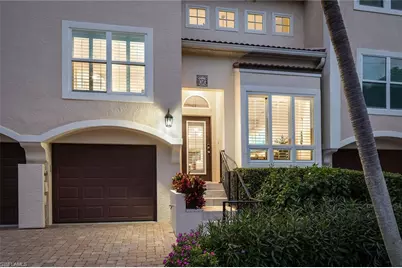 1070 5th St S, Naples, FL 34102 - Photo 23